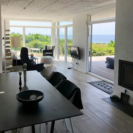 Minimalist House With Sea View At Helgenaes Semesterbostad